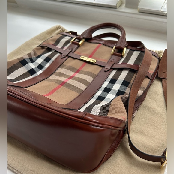 Burberry Beige/Tan House Check Canvas and Leather Tote - Picture 6 of 8
